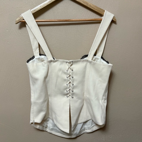 Reformation Alisa Top Ivory White Black Lace Size 10 NWT Nee - Picture 8 of 16
